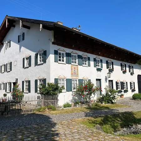 Historic And Unique From 1604 Holiday home