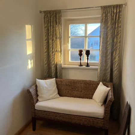 Historic And Unique From 1604 Holiday home *